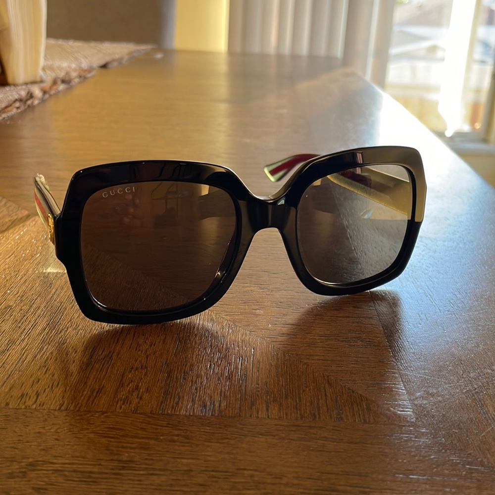 Gucci GG0036SN 002 Black Women’s sunglasses